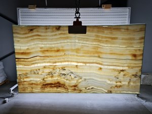 {{productViewItem.photos[photoViewList.activeNavIndex].Alt || productViewItem.photos[photoViewList.activeNavIndex].Description || 'White Onyx K2953'}}